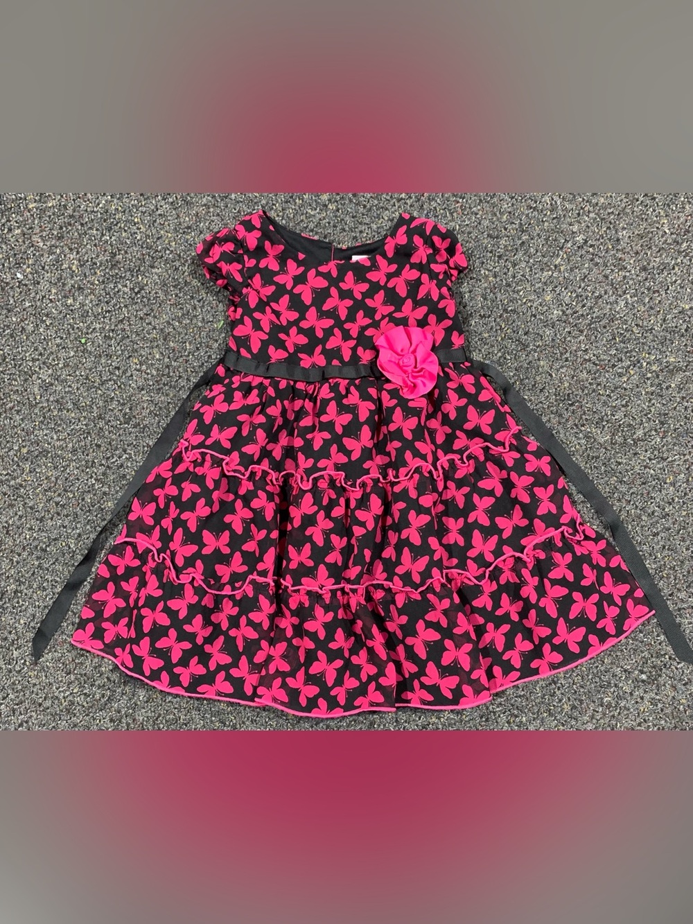 Youngland girls 4T pink and black butterfly ruffled layered chiffon dress